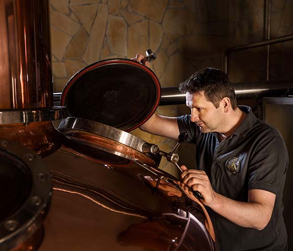 Brennerei Whisky Georg Kugler Brennerei Whisky Georg Kugler